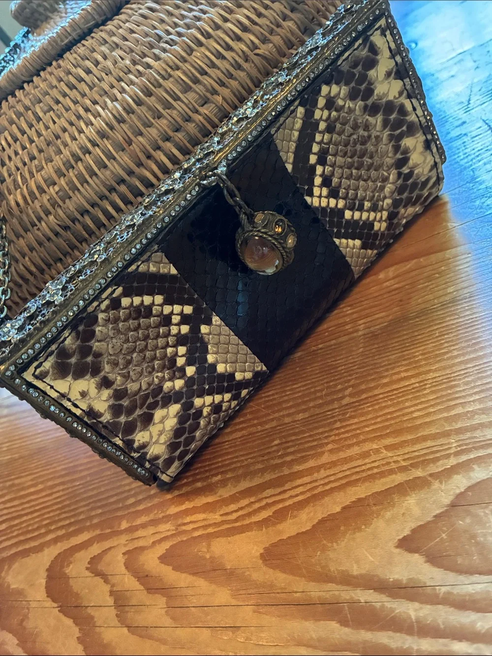 Clara Kasavina Snakeskin Crystal Pendant Ornate Clasp Clutch Evening Bag